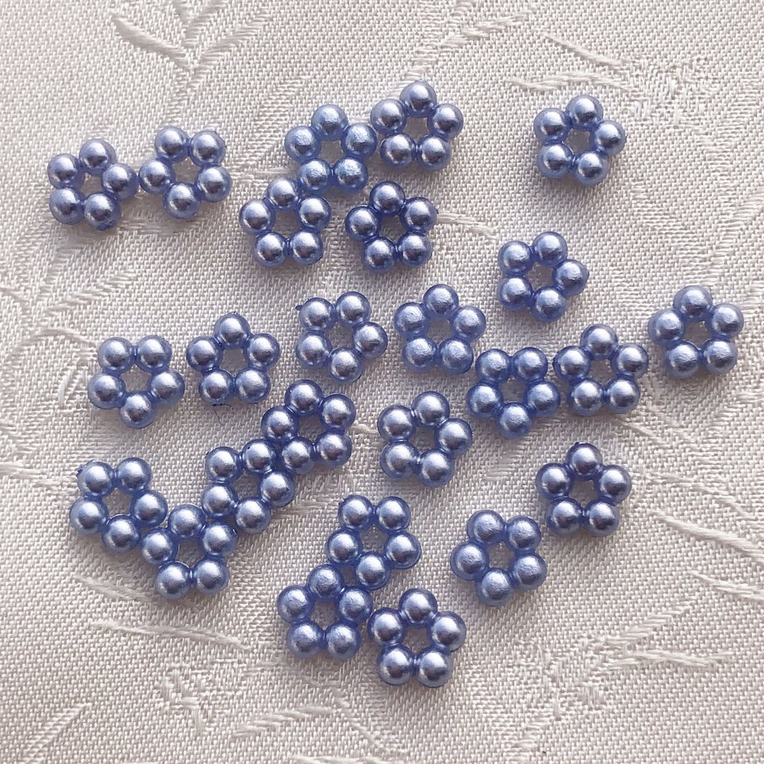 Perlenblume himmelblau ❖ 5 mm