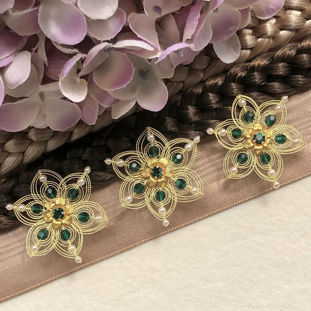handgefertigte Blütenhaarnadel 3er Set ❖ gold-grün