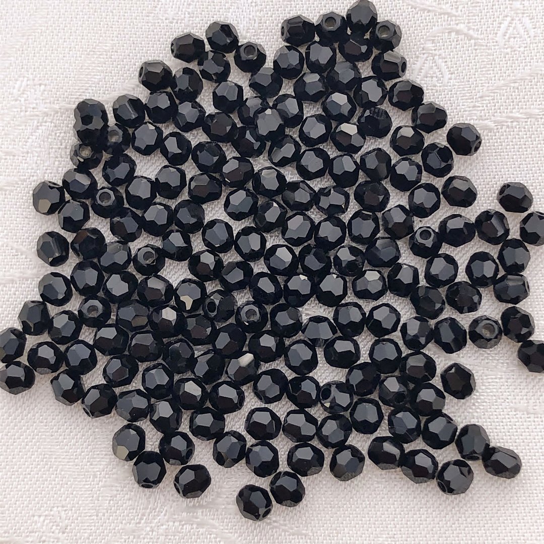 Swarovski Perle facettiert ❖ 2 mm