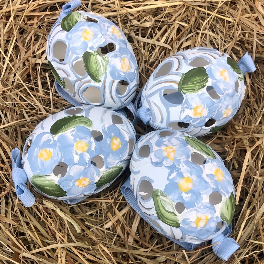 handbemalte Ostereier ❖ Blüten blau